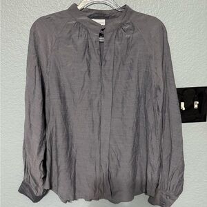 Liz Claiborne blouse size large gray blouse